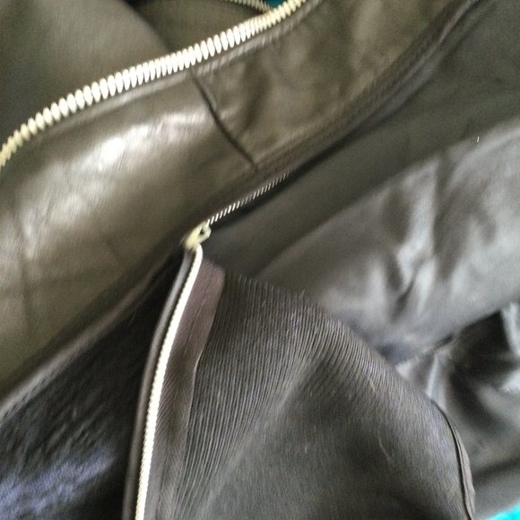 Excelled Black Leather Jacket, Vintage, 42R, - Picture 15 of 16